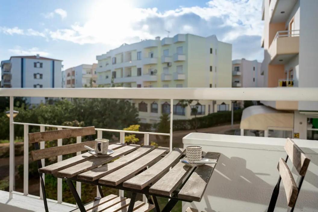 Blife Allya Private Rooms Фару Экстерьер фото