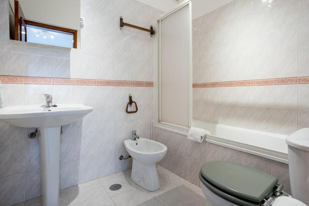 Blife Allya Private Rooms Фару Экстерьер фото