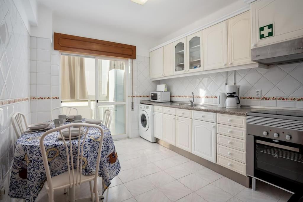Blife Allya Private Rooms Фару Экстерьер фото